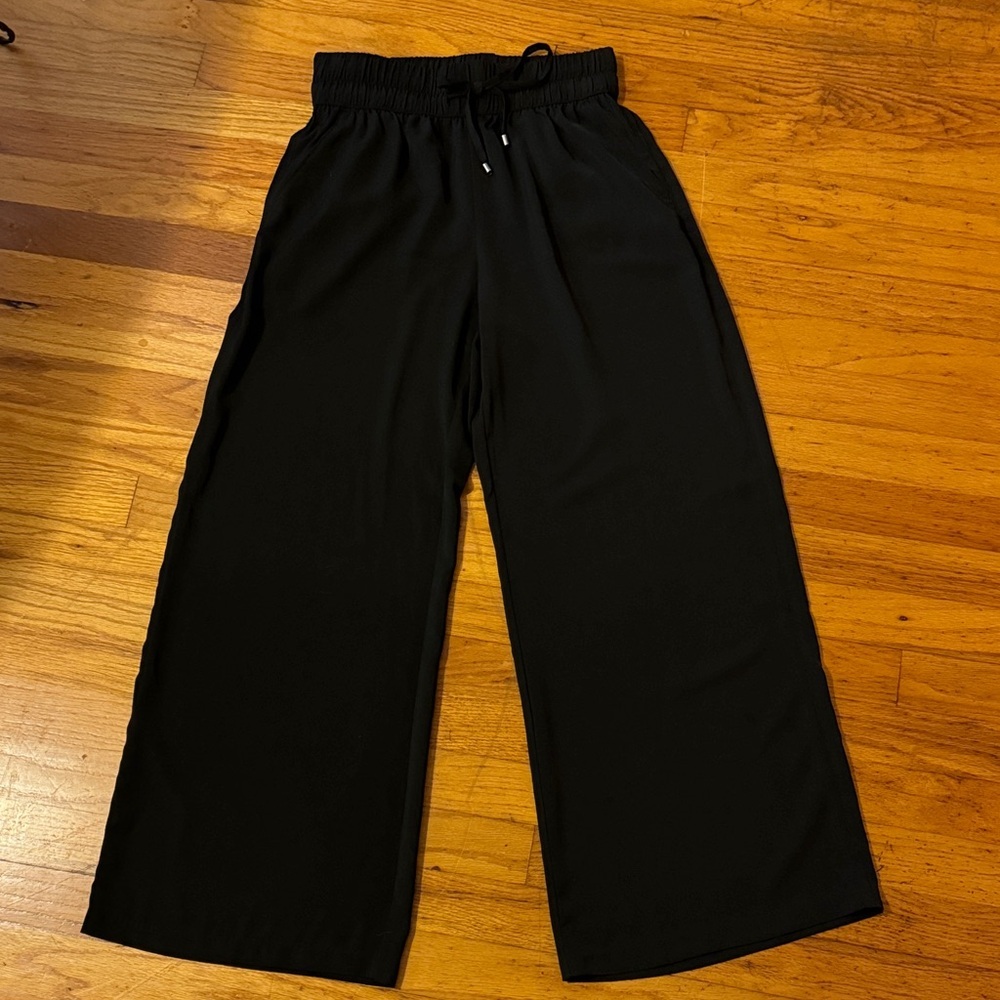 Abercrombie & Fitch Wide Leg Silky Pants